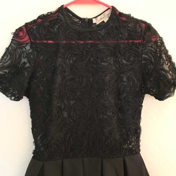 Oh my love Black rosette romper - Picture 4 of 8